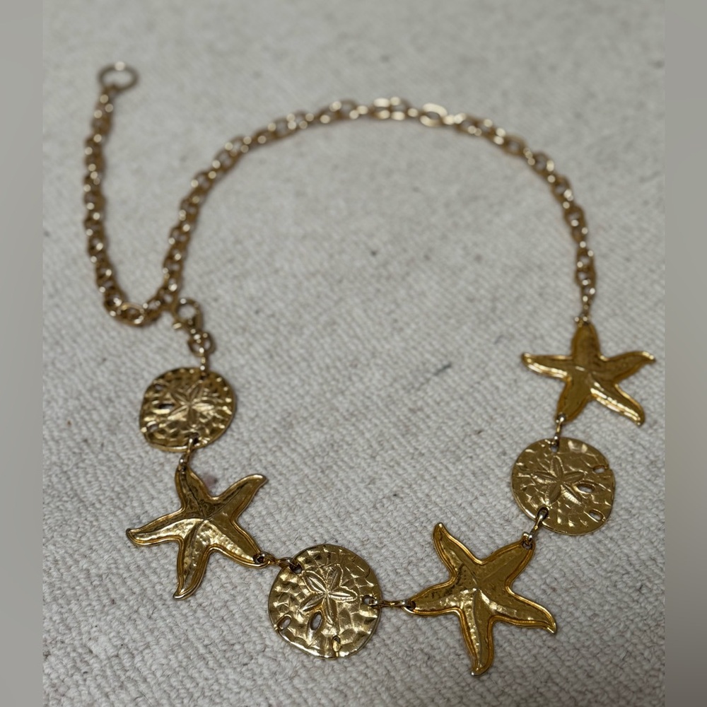 🧜‍♀️ Coachella VINTAGE one of a kind Gold starfish and Sand Dollar chain belt